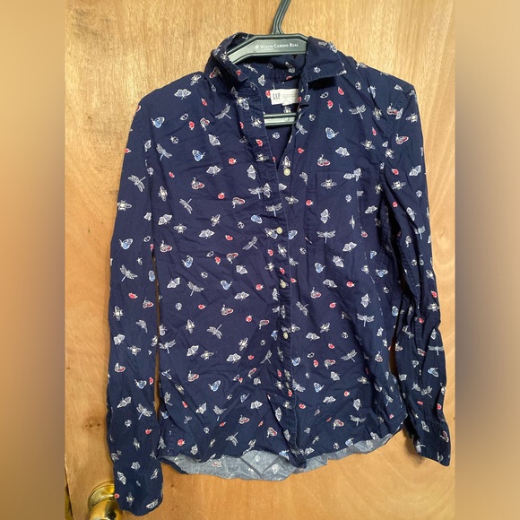 Gap Bug Print button down shirt 🐞 🦋 🐛 - Picture 4 of 13